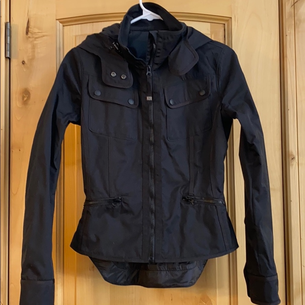 LuluLemon Windbreaker